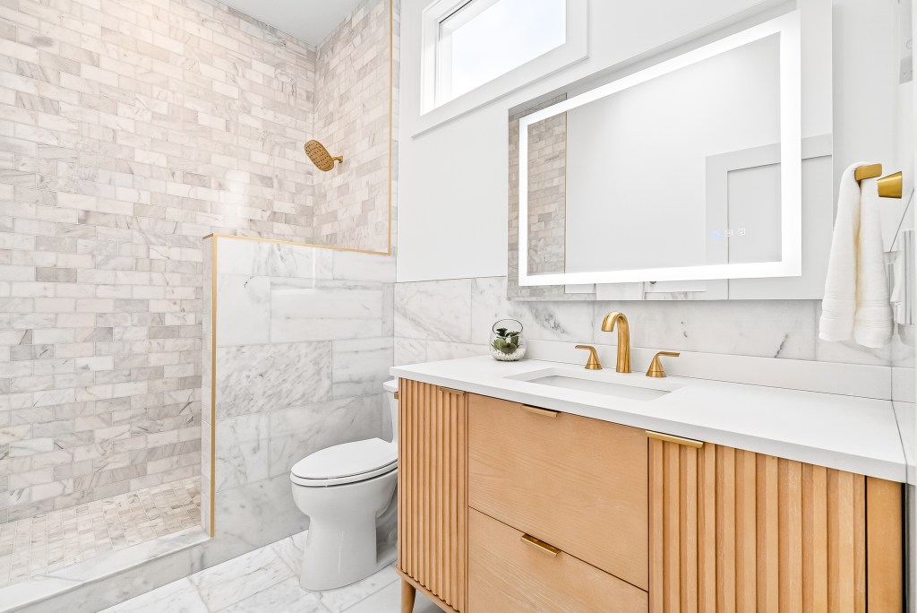 Bathrooms by Dream Home Creators